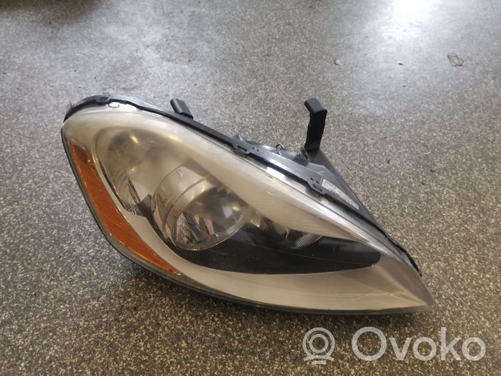 Volvo XC60 Lampa przednia 30763146