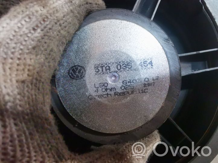Volkswagen Touran III Haut-parleur de porte avant 5TA035454