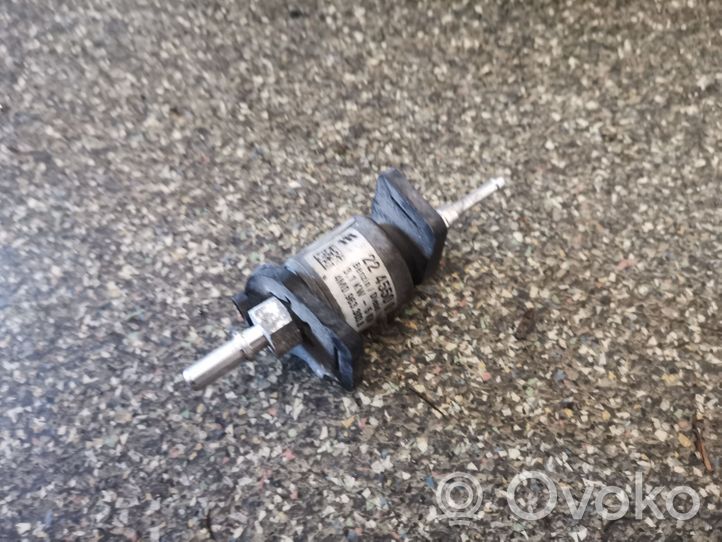 Audi A6 S6 C7 4G Pompa del combustibile del riscaldamento ausiliario Webasto 4G0261163C