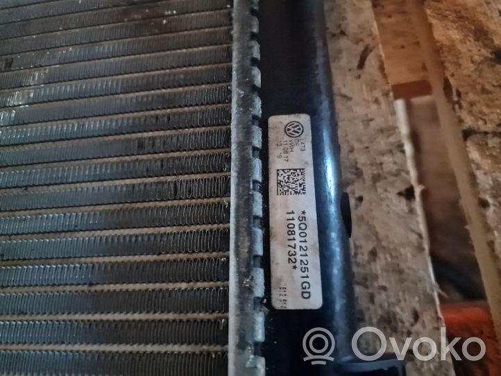 Volkswagen Touran III Radiateur de refroidissement 5Q0121251GD