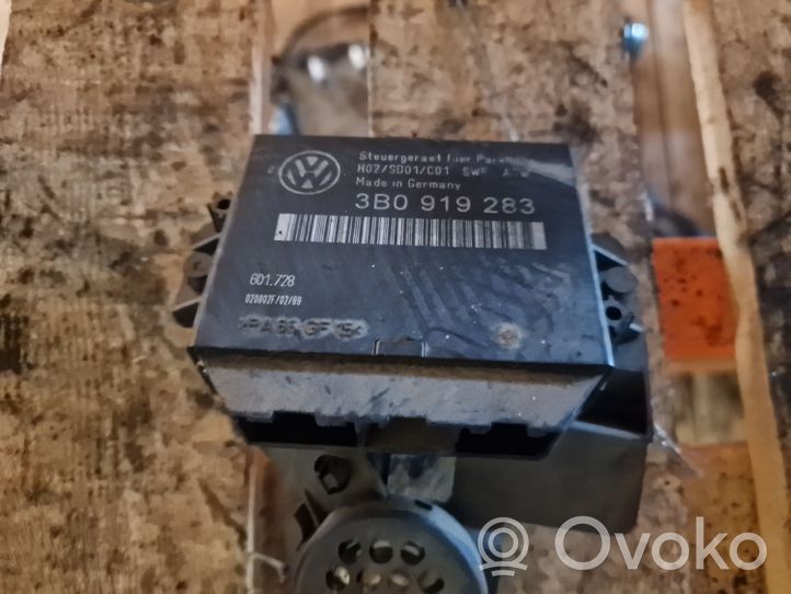 Volkswagen PASSAT B5.5 Unité de commande, module PDC aide au stationnement 3B0919283