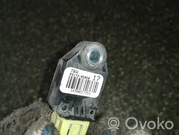 Toyota Verso Czujnik uderzenia Airbag 8917305050