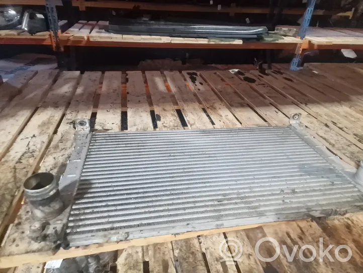 Toyota Verso Chłodnica powietrza doładowującego / Intercooler 