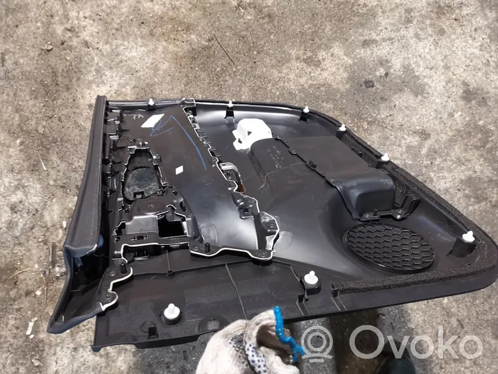 Nissan Qashqai Apmušimas priekinių durų (obšifke) 809774EA1A