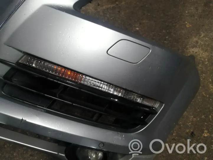 Audi Q7 4L Zderzak przedni 4L0807437