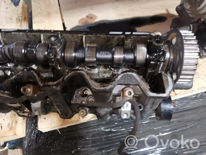 Volvo V70 Engine head 