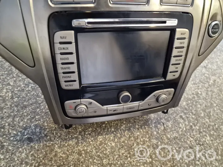 Ford Mondeo MK IV Unità principale autoradio/CD/DVD/GPS 7S7T18K931BL