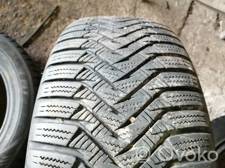 Volkswagen Touran I R16 winter tire 20555R16