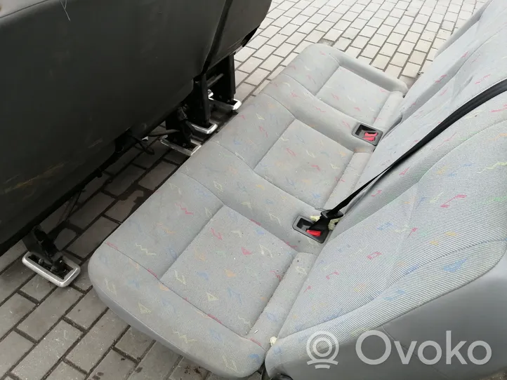 Volkswagen Transporter - Caravelle T5 Set interni 