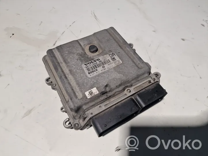 Volvo V70 Sterownik / Moduł ECU 30771550