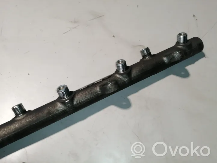 BMW 5 E60 E61 Fuel main line pipe 7788679