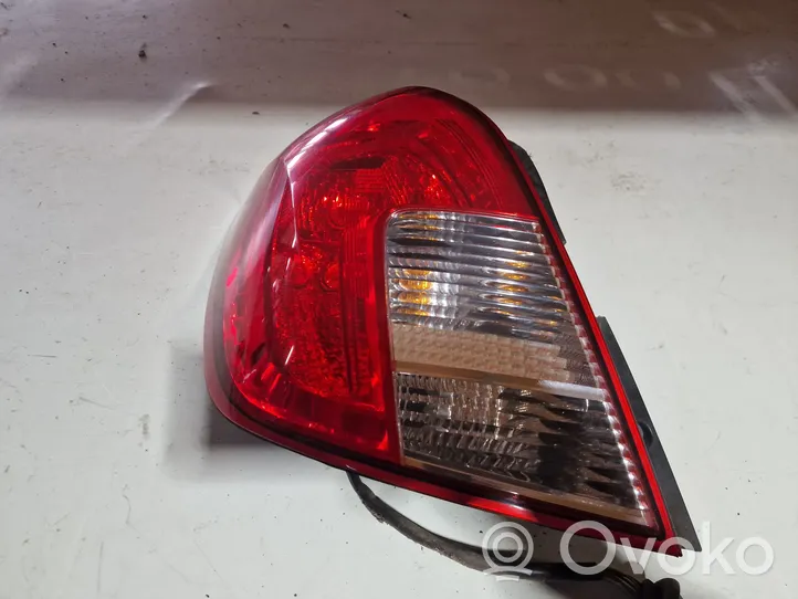 Opel Antara Lampa tylna 