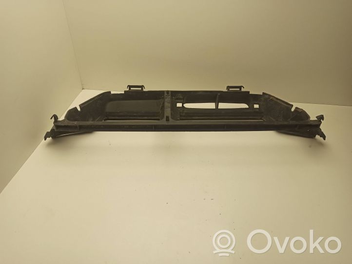 Volvo V70 Staffa del pannello di supporto del radiatore parte superiore 9190500