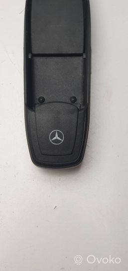 Mercedes-Benz CLS C219 Puhelin B67875846