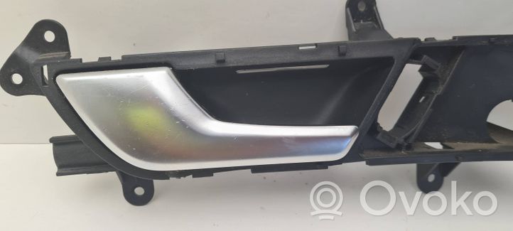 Audi A6 S6 C6 4F Front door interior handle 4F0837019C