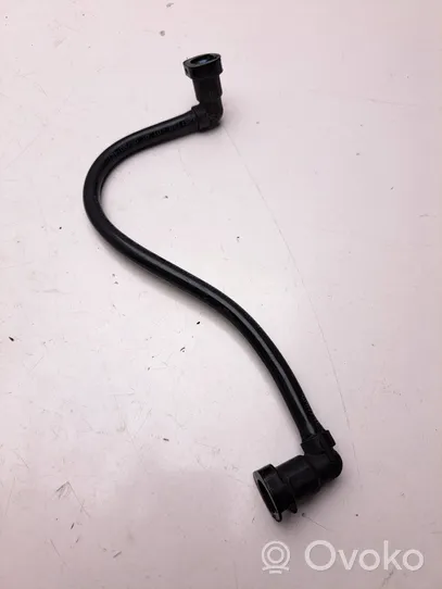 Opel Insignia A Fuel line/pipe/hose 13251728