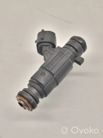 Audi A8 S8 D3 4E Injecteur de carburant 0280156180