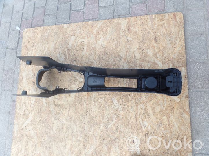 Opel Corsa D Center console 