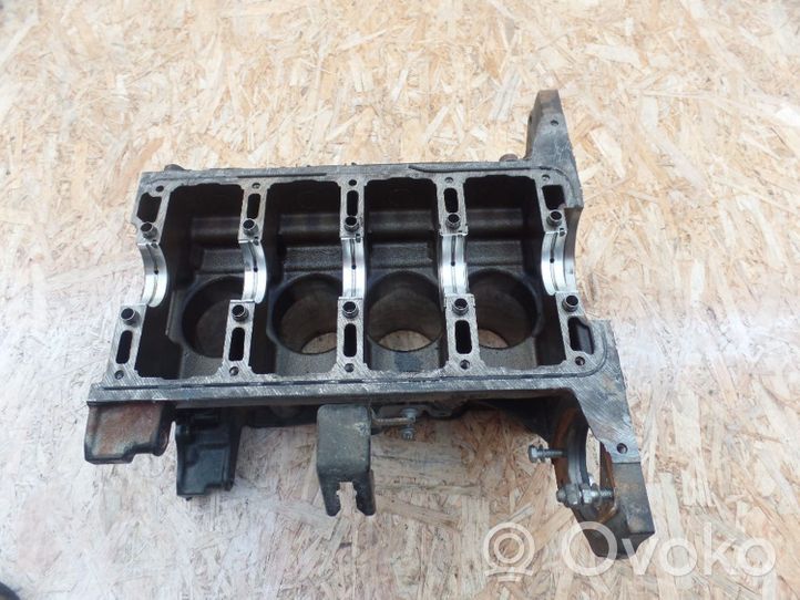 Opel Corsa D Engine block 