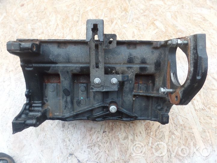 Opel Corsa D Engine block 