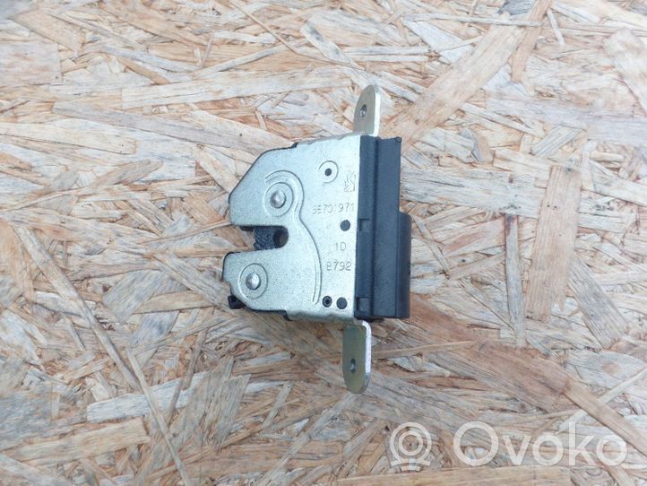 Opel Corsa D Loading door lock 