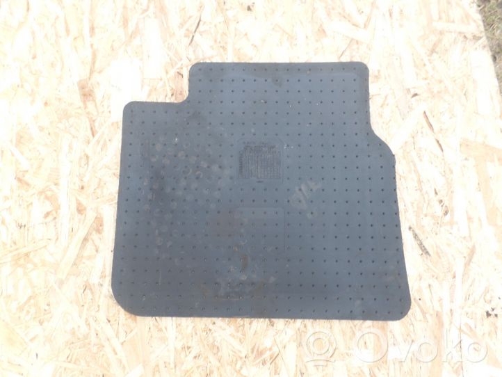 Subaru Legacy Tapis de sol arrière 