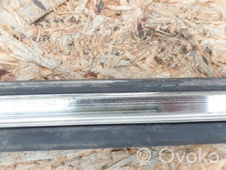 Opel Vectra C Side skirt front trim 