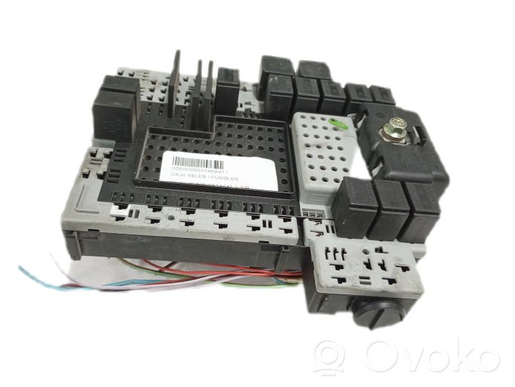 Volvo S70  V70  V70 XC Fuse module 9452772