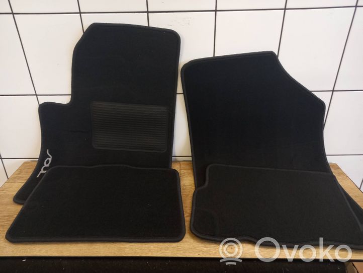 KIA Soul Car floor mat set 