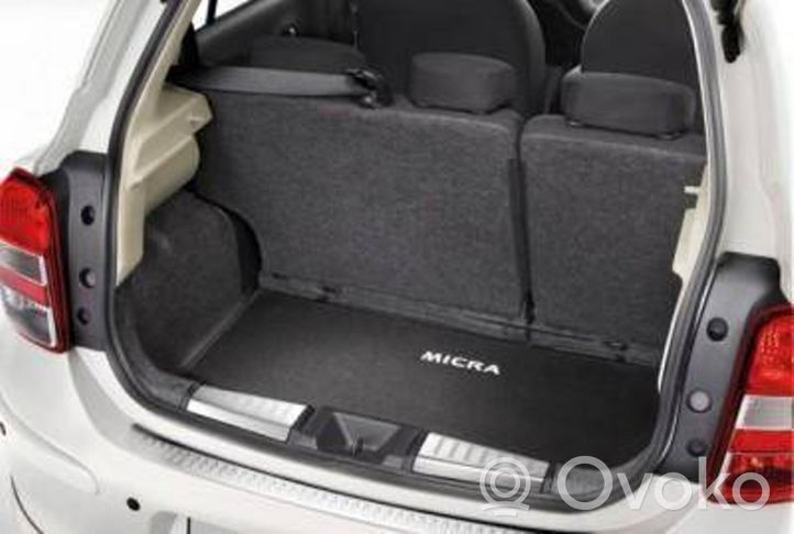 Nissan Micra Коврик багажника (резиновый) KE8401H001