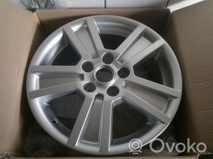 Nissan Qashqai Felgi aluminiowe R16 