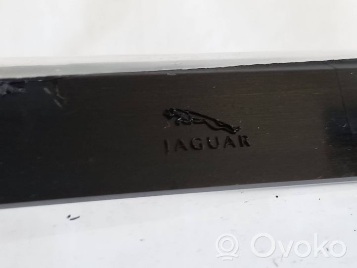 Jaguar XJ X351 Rivestimento parabrezza C2D12749