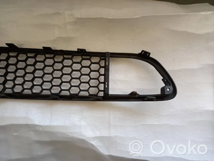 Fiat Punto (199) Grille inférieure de pare-chocs avant 735536145