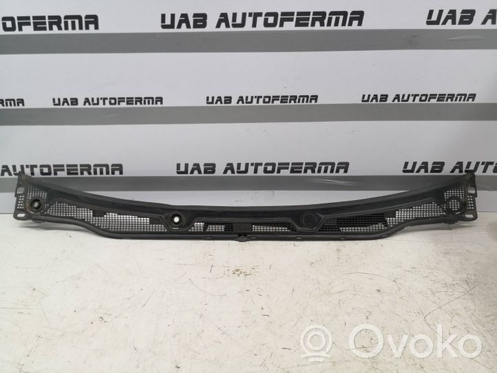 Renault Captur Rivestimento del tergicristallo 668115916R