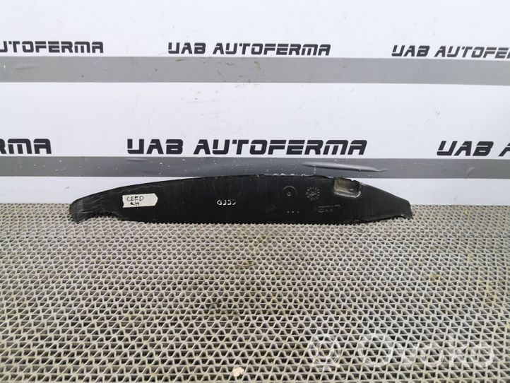 KIA Ceed Supporto/guarnizione in poliuretano espanso del parafango 84126A2000