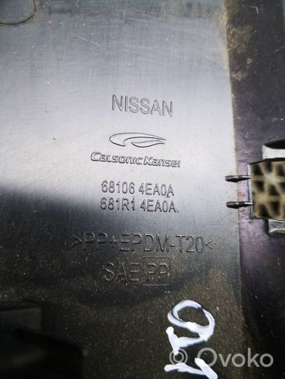 Nissan Qashqai Verkleidung Armaturenbrett Cockpit unten 681064EA0A