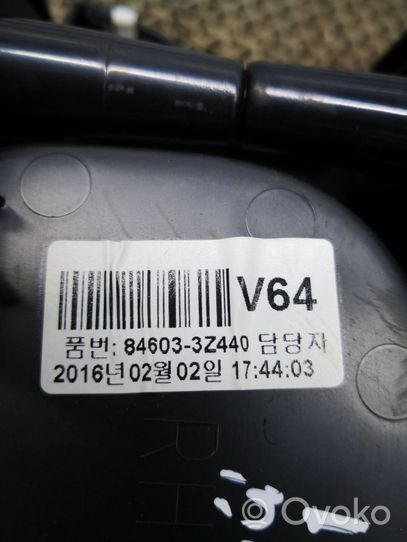 Hyundai i40 Hansikaslokeron keskikonsoli 846033Z440