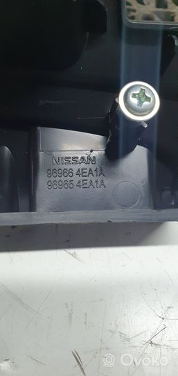 Nissan Qashqai Puodelių laikiklis (priekyje) 969664EA1A