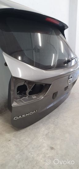 Nissan Qashqai Tylna klapa bagażnika 