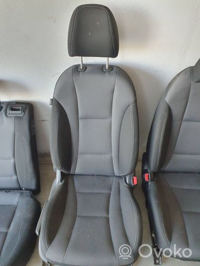 Hyundai i30 Set interni 