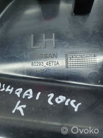 Nissan Qashqai Obudowa lusterka zewnętrznego drzwi przednich 802934ET0A