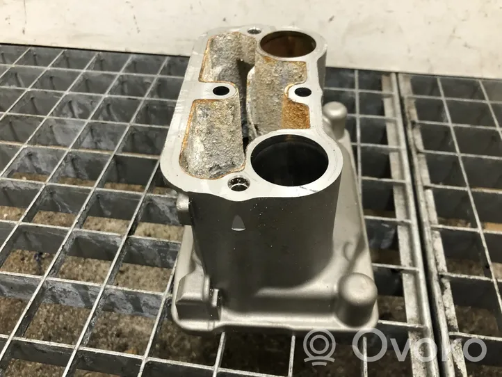 BMW 4 F32 F33 Autre pièce du moteur 7605104