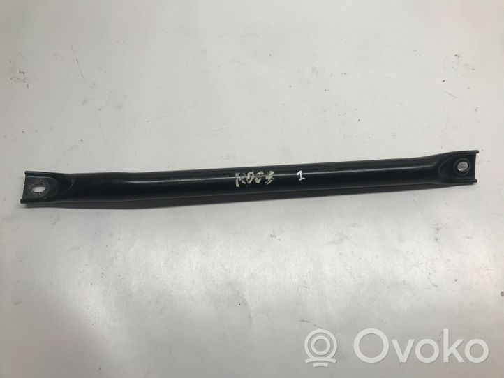 BMW 7 F01 F02 F03 F04 Kita variklio skyriaus detalė 7184386