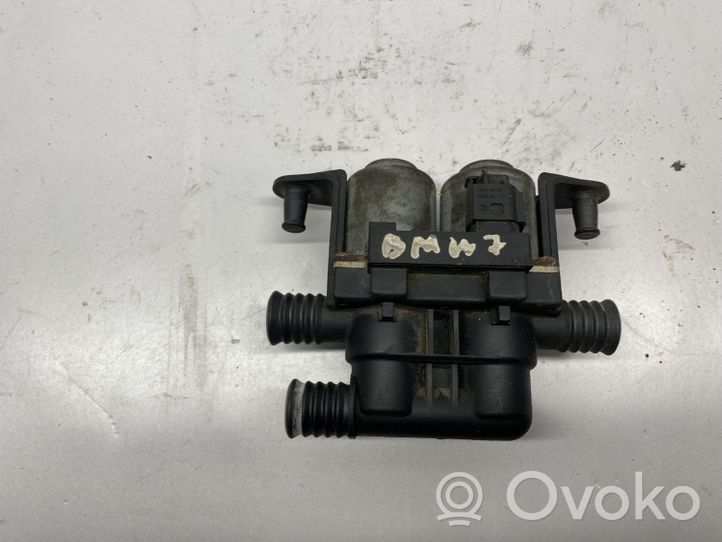 BMW 7 E65 E66 Podgrzewacz płynu chłodzącego 6908294