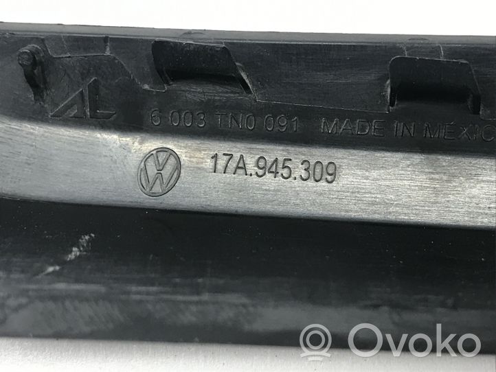 Volkswagen Jetta VII Moulure de garniture de feu arrière / postérieur 17A945309