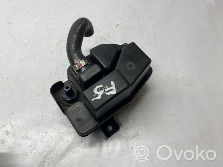 Fiat 500 Altra parte del vano motore 68073651AA