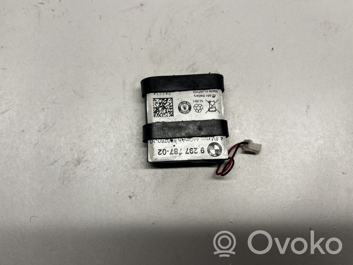 BMW 4 F32 F33 Batterie 929778702