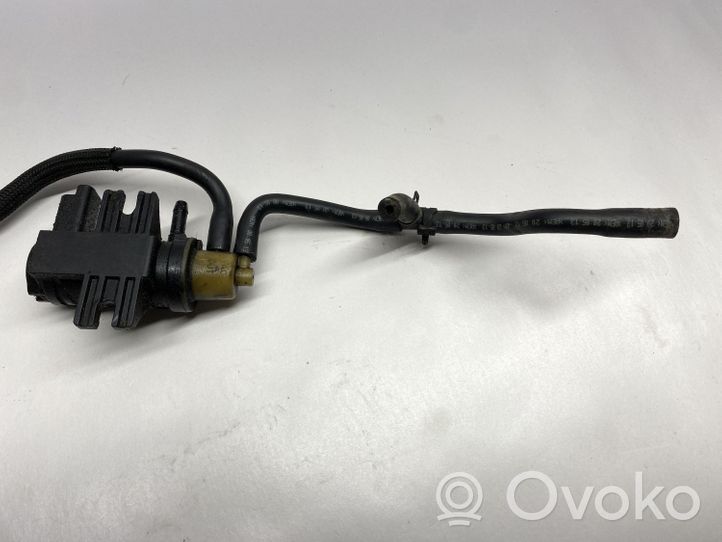 Ford Fusion II Valve de freinage CM5G9F490AA