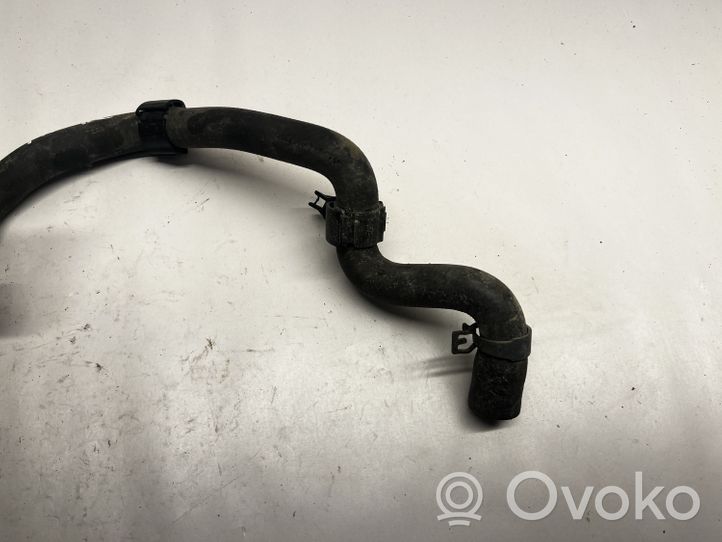 Audi A8 S8 D4 4H Engine coolant pipe/hose 8K0121086S