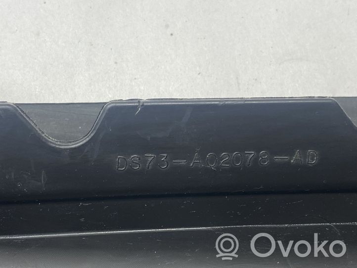 Ford Fusion II Panel wykończeniowy błotnika DS73A02078AD